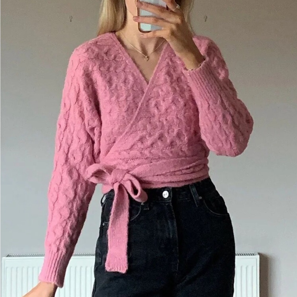 🎀ZARA🎀 cable knit pink wrap sweater